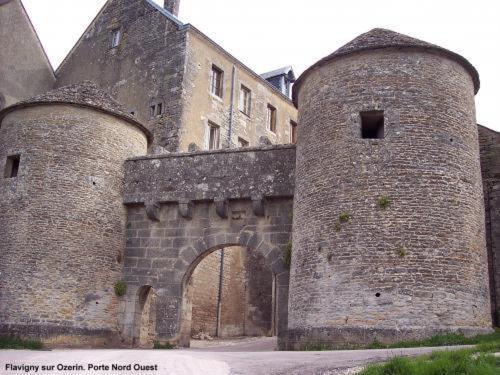 Chambres Sous Les Vignes Du Buttois Bussy-le-Grand Экстерьер фото