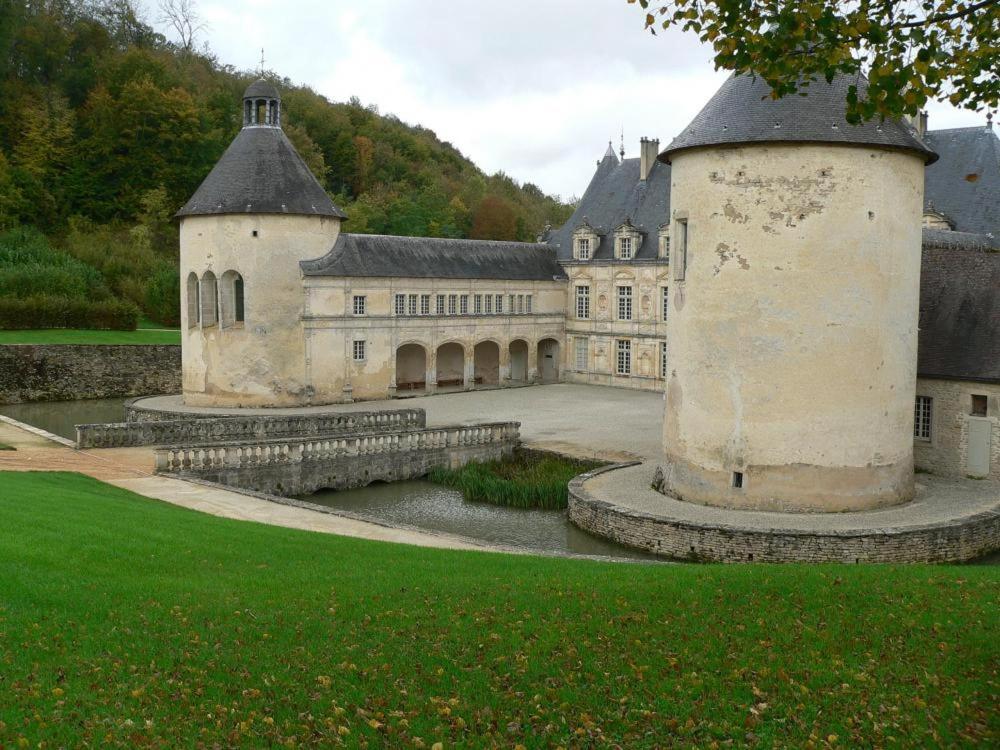 Chambres Sous Les Vignes Du Buttois Bussy-le-Grand Экстерьер фото